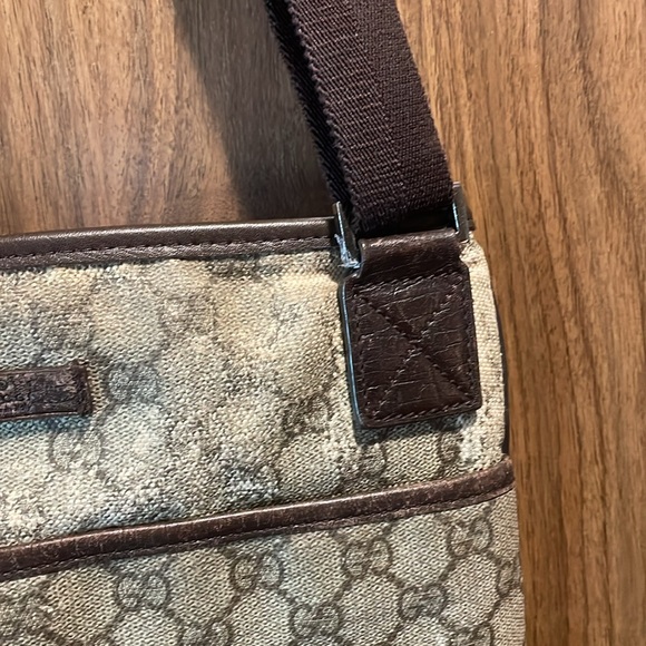 Gucci crossbody - Picture 3 of 10